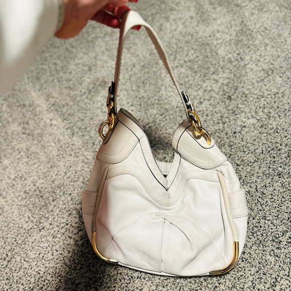 b. makowsky Hobo Leather  Shoulder Bag White & Gold Hardware Adjustable - EUC - Picture 7 of 15